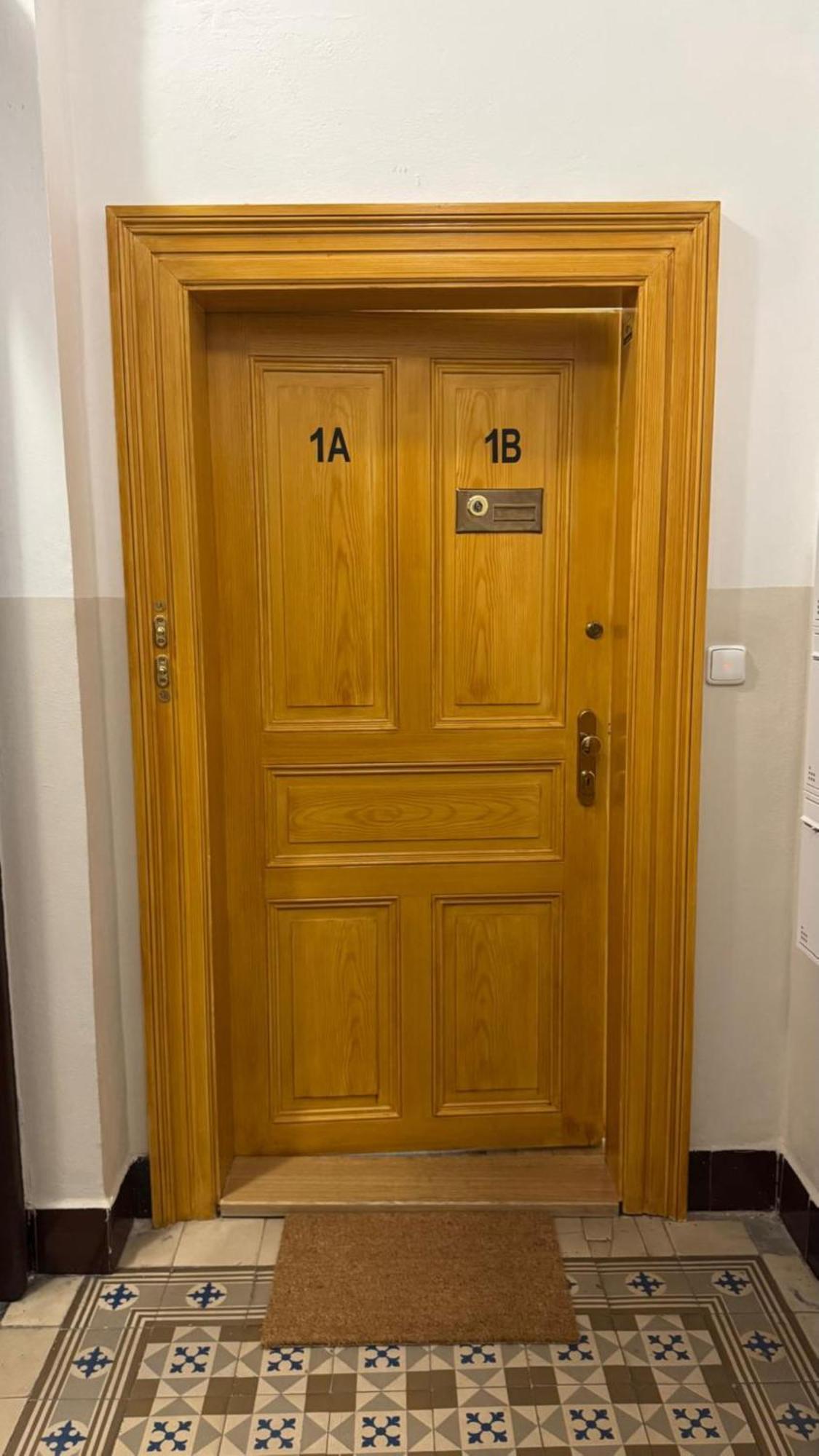Side Street Apartments Πράγα Εξωτερικό φωτογραφία