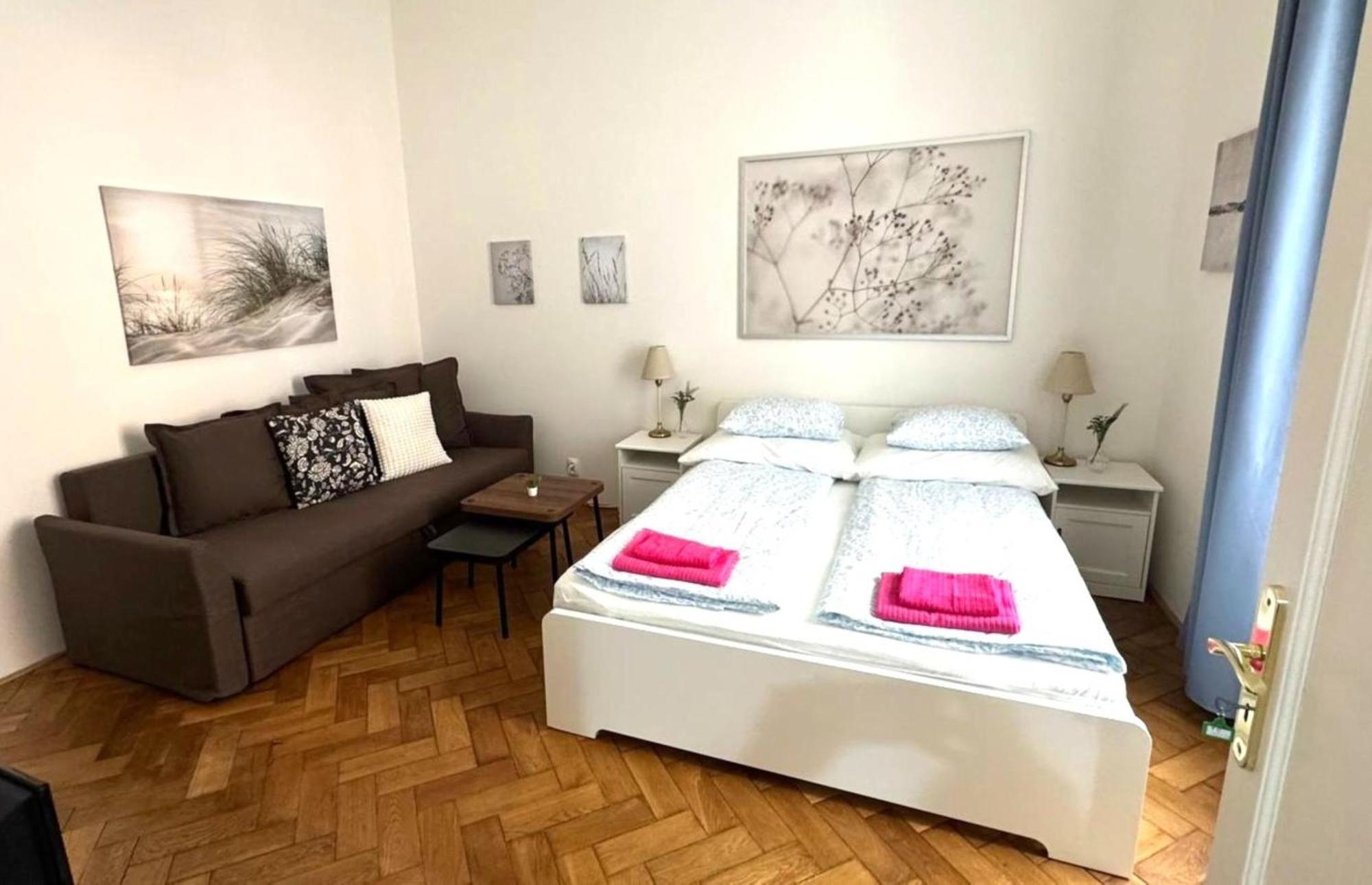 Side Street Apartments Πράγα Εξωτερικό φωτογραφία