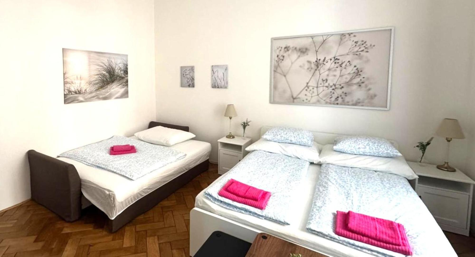 Side Street Apartments Πράγα Εξωτερικό φωτογραφία