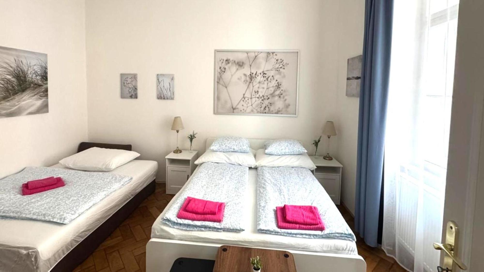 Side Street Apartments Πράγα Εξωτερικό φωτογραφία